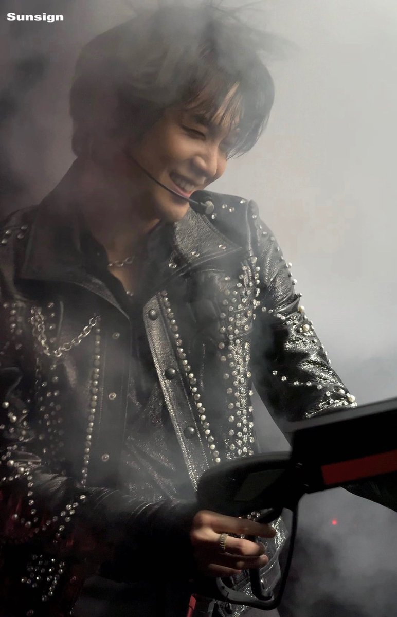 haechan precious smile :( 🤍