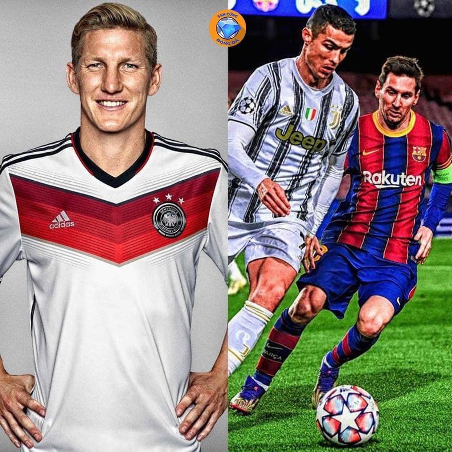 Long101092's tweet photo. Bastian Shweinsteiger:

"Tôi không muốn so sánh bất kỳ ai với Lionel Messi và Cristiano Ronaldo. Khi tôi còn thi đấu họ đã là cầu thủ xuất sắc nhất thế giới. Thậm chí bây giờ tôi đã giải nghệ và tham gia các chương trình truyền hình nhưng họ vẫn ở đó chứng tỏ sự vĩ đại."

"Tôi không quan tâm đến Haaland và Mbappe. Nếu đem 2 cầu thủ trẻ này đi so sánh với 2 con người kia thì đó là một sự xúc phạm."