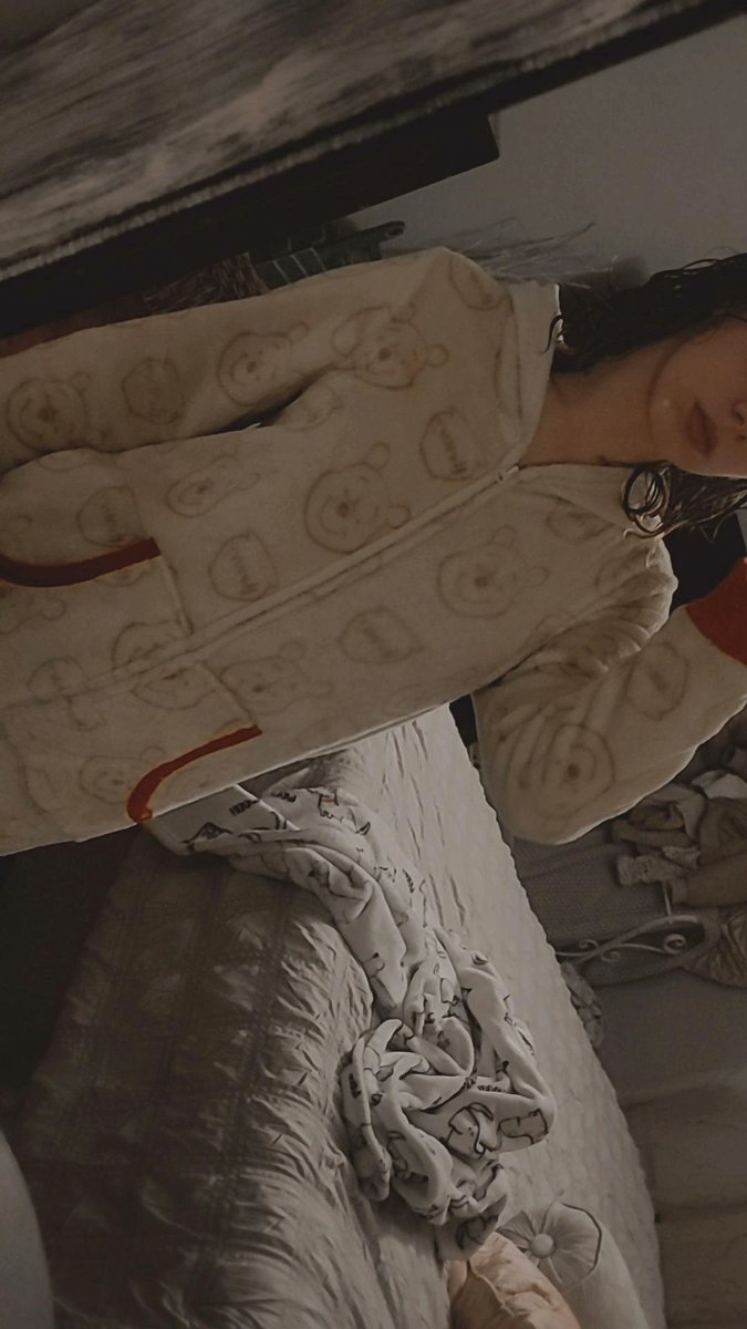 lost_n_lilspace's tweet photo. Onesie for tonight! 

Tags:
#agere #onesie https://t.co/mY3T9xEPEy