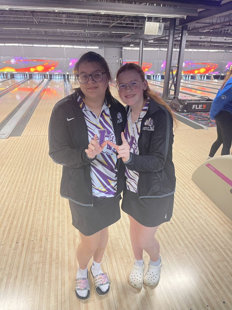 WHS Bowling tweet media