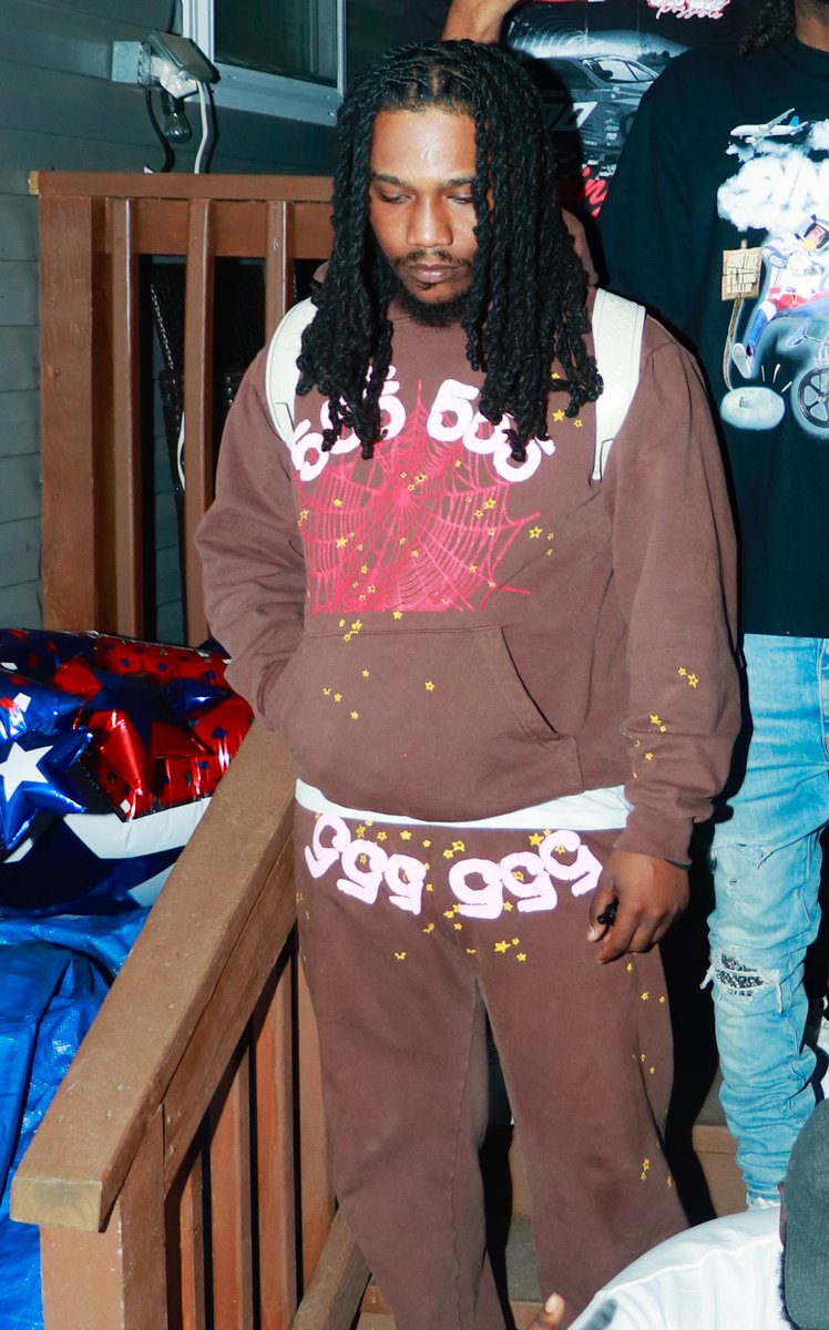 GRINCHSTA 🧟‍♂️🎄$ tweet media