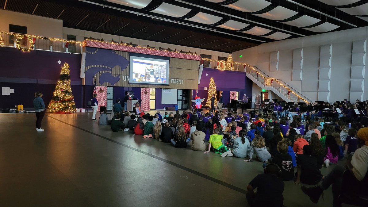 The Golden Regiment tweet media