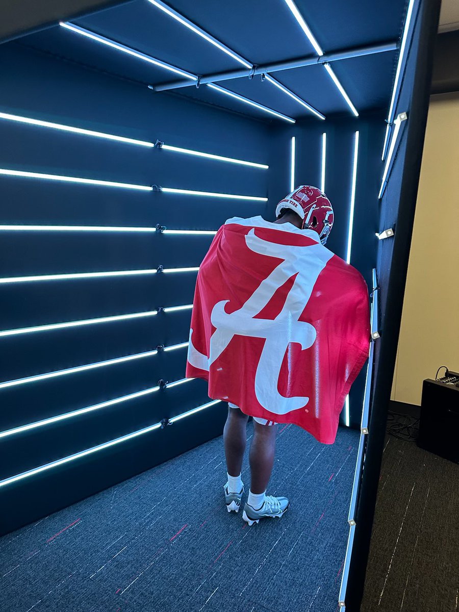 Roll Tide🐘🐘🐘 @beyond_grind @scoop1914 @NatlPlaymkrsAca @BuckFitz @Coach_KJones7 @Coach__Prince @TonyJones_810 @CoachShephard @BHoward_11