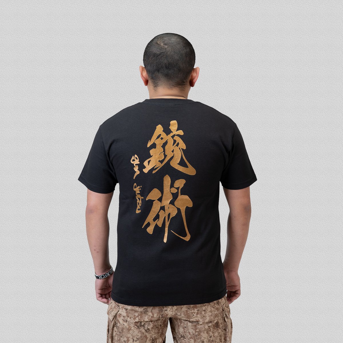 BLKFOX_Airsoft's tweet photo. <New Release>
@BLKFOX_ReN 銃術 Tee
サイズ/M・L・XL
色/BLACK・RG・BURGUNDY
https://t.co/de73zqMjiK
本日22時よりWEB販売開始
Tシャツ以外は店頭限定
#サバゲー
#サバイバルゲーム
#LifewithAirsoft https://t.co/TMJFR0cXMG