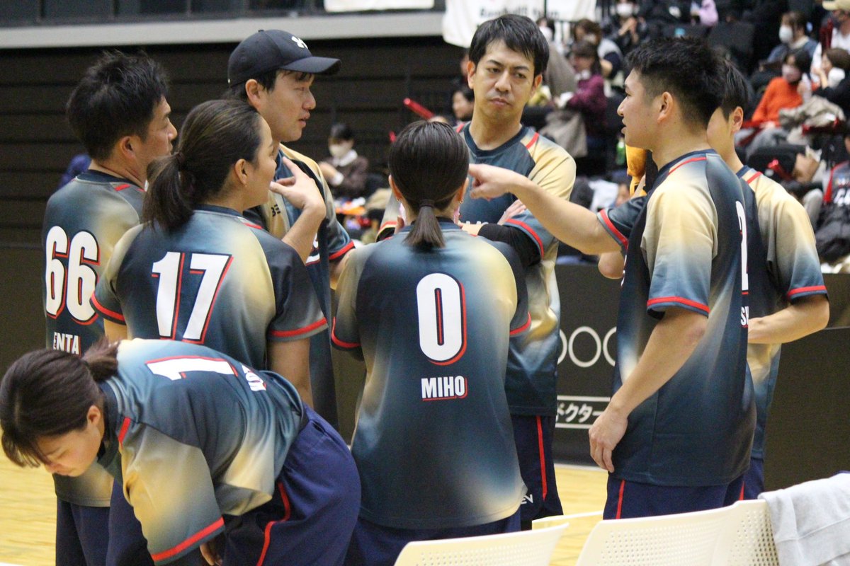 B5JPN_official's tweet photo. 侍ジャパンチャレンジカップ
第1回 Baseball5 日本選手権
横浜武道館　オープンの部　

第一試合 試合結果
ジャンク5 (東京都町田市) 2-1 5 STARS (埼玉県上尾市)

第二試合　11:05～
Hi5Tokyo (東京都文京区) VS Konoha(富山県南砺市)

#baseball5
#B5JAPAN https://t.co/mS5277NWSH