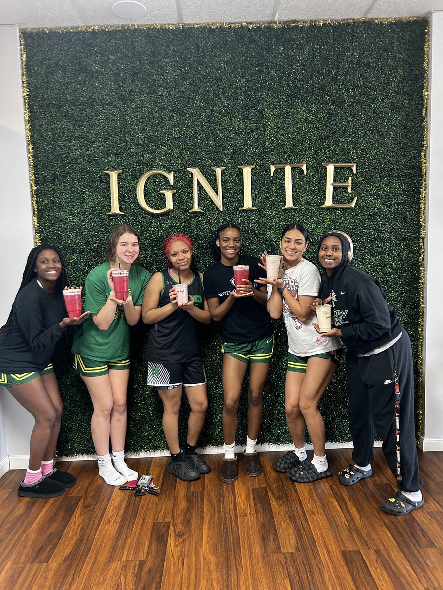 Coach Jeromy Barbee tweet media