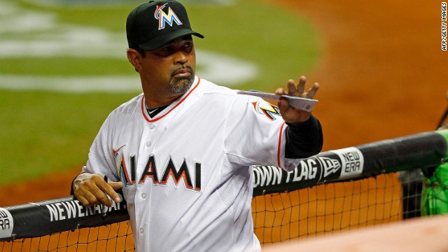 RaulZambrano7's tweet photo. Sus desafortunadas declaraciones en 2012, cuando fue dirigente en Miami, es una sombra que todavía lo persigue

A pesar de haber pedido perdón, a Ozzie se le sigue condenando. 

Desde ese momento un sector de la prensa de MLB construyó un relato mal sano sobre su imagen. https://t.co/YDXmLNQm7W