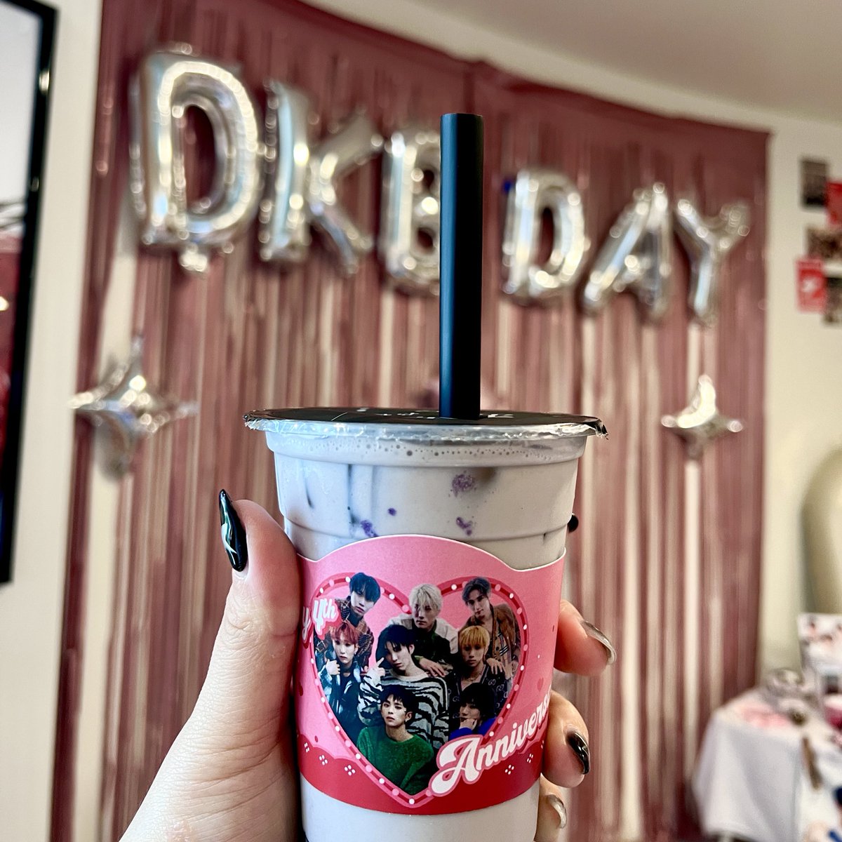 lovlyjinwoo's tweet photo. ੈ✩‧₊˚ DKB’s Loves Fest ༊*·˚
         ╰┈➤ 240203🔒 
#다크비 #DKB #DKB_4th_Anniversary
#HAPPY_DKB_DAY https://t.co/EtgU0QT7mS