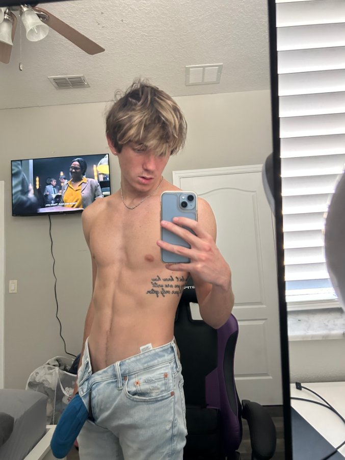 oj_twink's tweet photo. RT is you want me to show you some more https://t.co/QuizEshOub