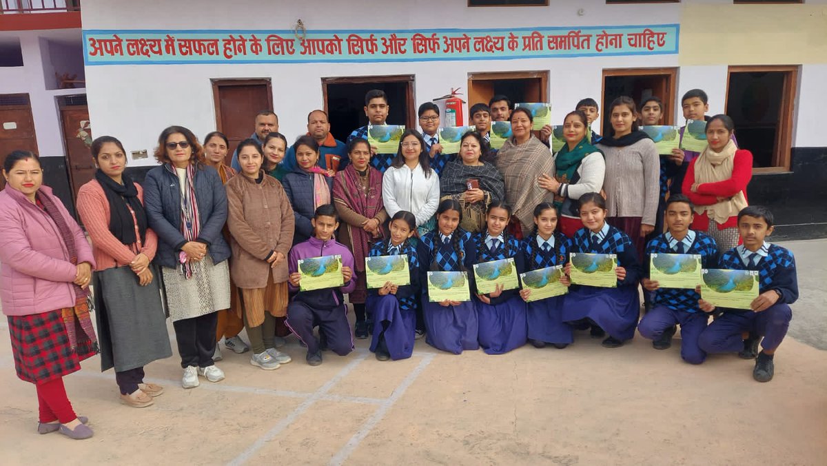 On #WorldWetlandsDay , DC Sirmour honoured the #wetlandmitras of #RenukaJi lake . A wetland walk conducted for school students with 130 of them imparted the message of conservation.
<a href="/moefcc/">MoEF&CC</a> <a href="/WetlandsInt/">Wetlands International</a>
