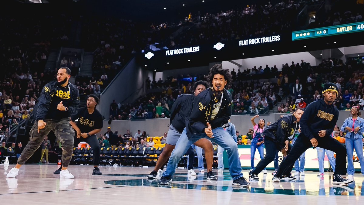 What. A. Show. ⚡️⚡️

<a href="/Baylor/">Baylor University</a>’s National Pan-Hellenic Council brought down the house with tonight’s stroll performance.  

#SicEm | #BlackHistoryMonth