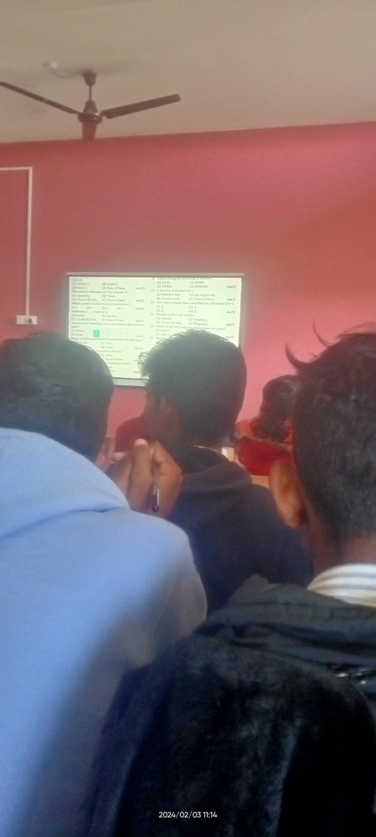 SureshK26920's tweet image. Computer science ka syllabus bhi  pura nAhi huva Hai or objective Ki tayari Suru
#exam #11thclass
#CollegeStudent