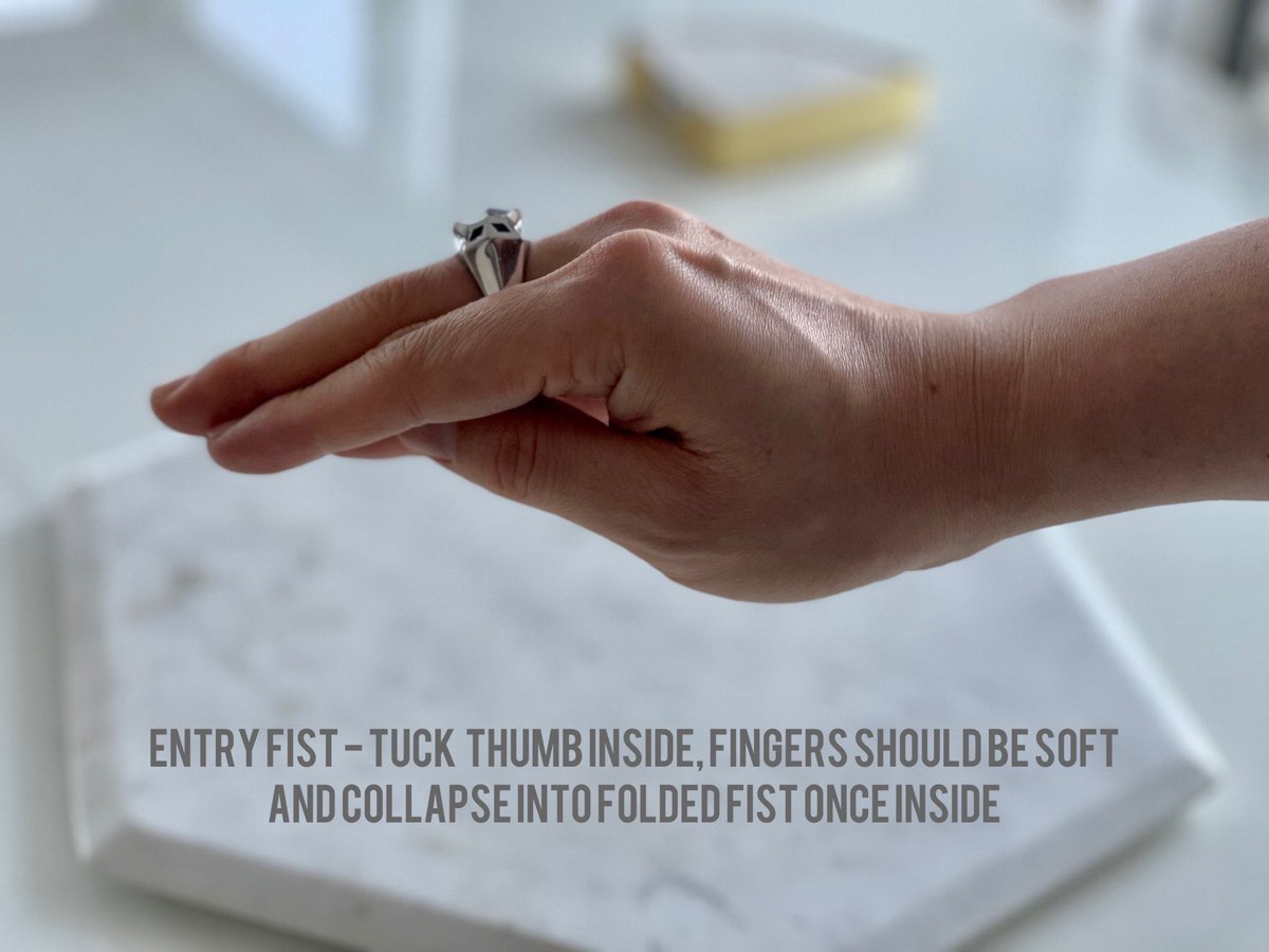 bic12XXX's tweet photo. The “Four Point Ass Exploding Fist Technique” - Gay Kill Bill lol https://t.co/tS1CcGljTt