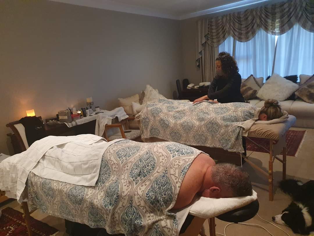 pure__awakening's tweet photo. A massage can also lower your heart rate and blood pressure while improving immune function.

📱 +27 647247870
📩 judy@pureawakening.co.za
🌐 All prices on website

#goalsetting #youcandoit #fitnessgoals #trainhard #training #pureawakeningmobilemassage #hotstone #aromatherapy https://t.co/AXPl7TCKo8