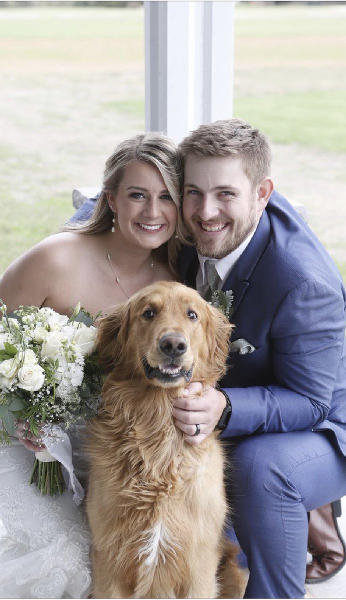 coach_m18's tweet photo. The goodest of all the good boys! We miss you already Chuck! https://t.co/ve1PUwXowz