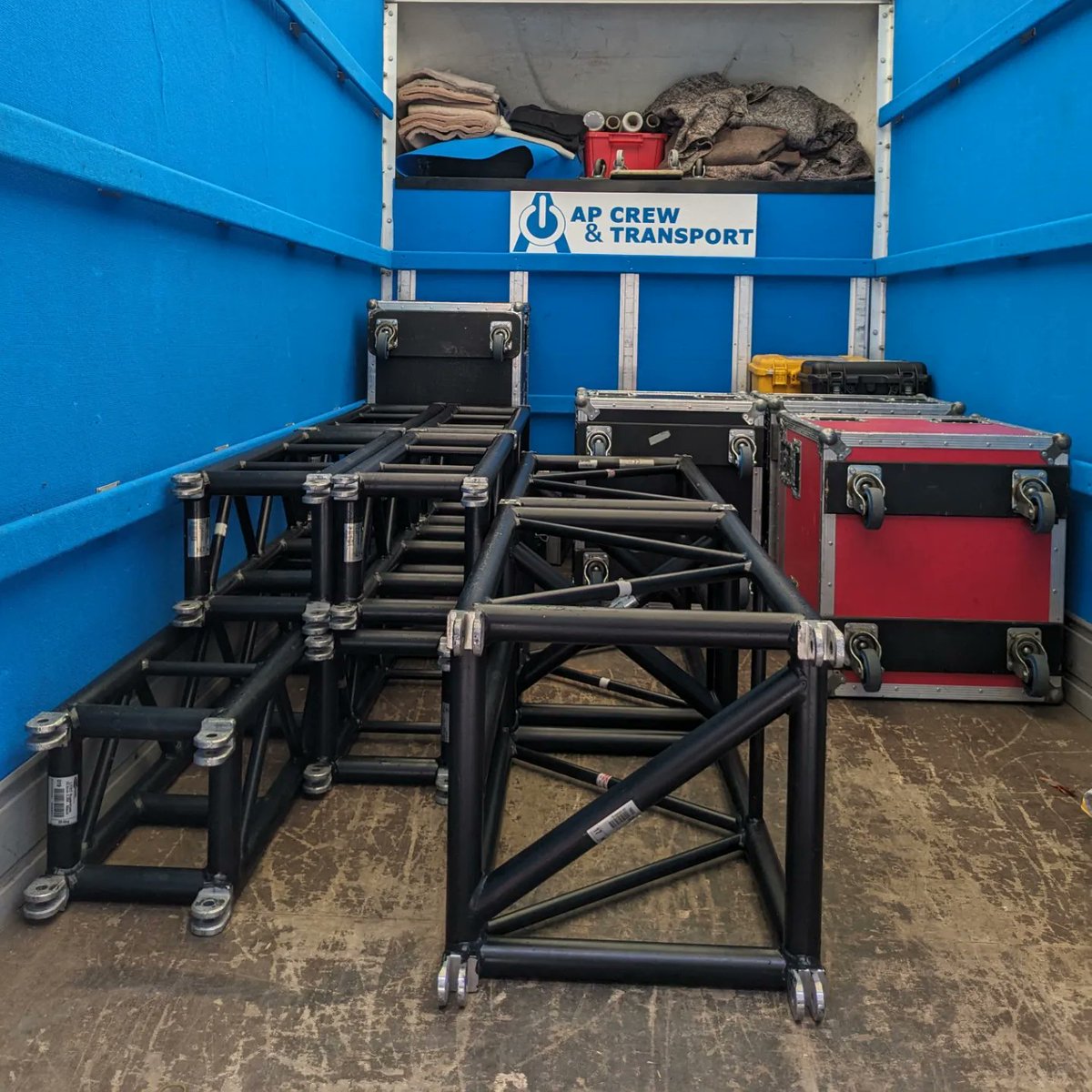 #production collection & delivery service from #london

'If it fits in the van, Yes we can'. 

#truss #flightcases #motors #rigging #lutonvan #taillift #transport #deliveries 

apcrew.co.uk
