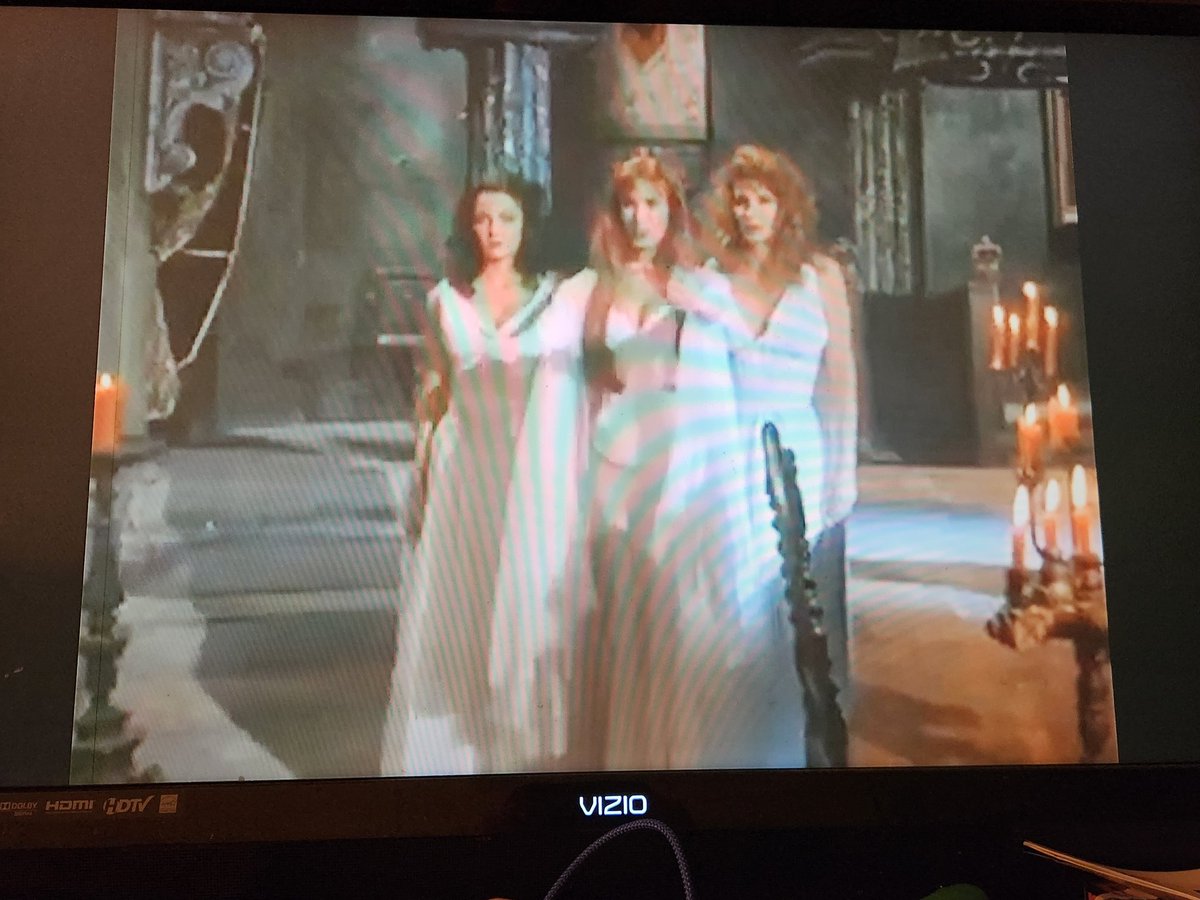 JeffWhitmire1's tweet photo. Paging @Hey_Mr_Wilson40! #UndeadRedhead alert!!!
#TransylvaniaTwist https://t.co/9mwnxtJYC9
