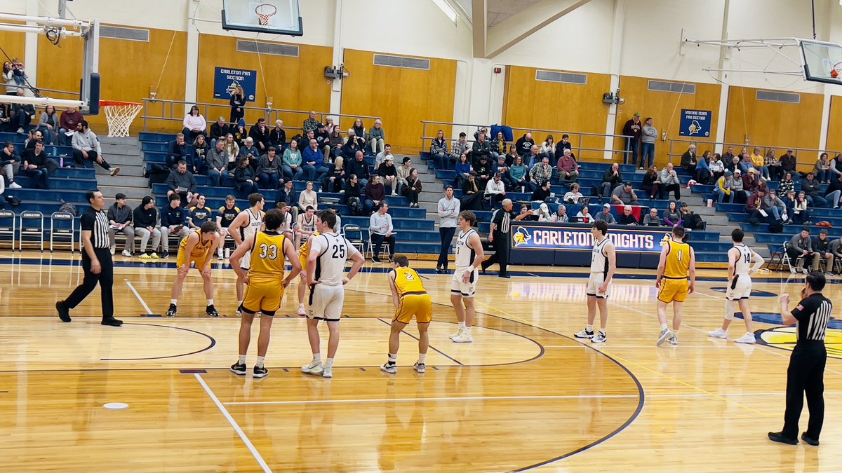 Great day for a ⁦@carletonmbball⁩ win at ⁦@CarletonCollege⁩. Now enjoy Midwinter Ball. Let’s go ⁦@CarletonKnights⁩