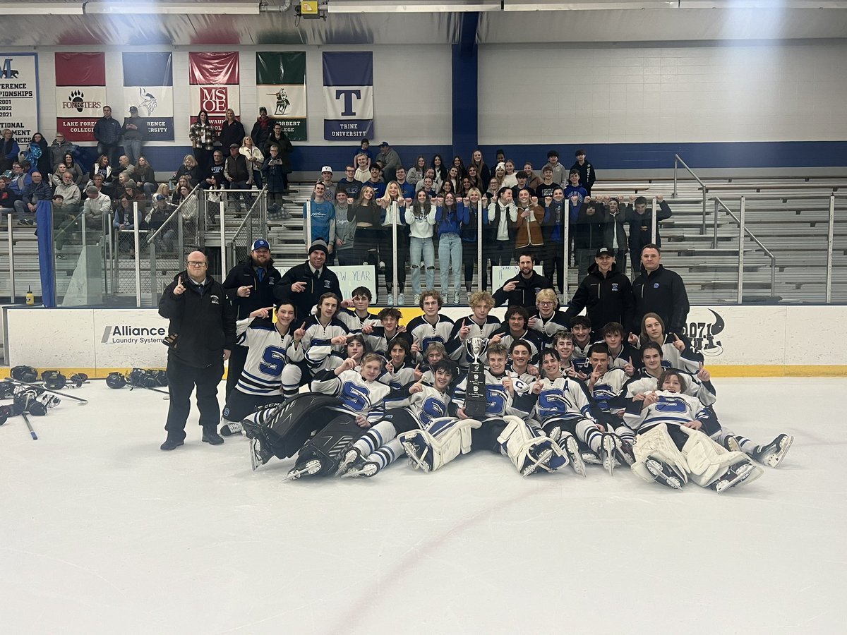 smsahockey's tweet photo. Badgerland Tournament Champs! https://t.co/XbGsuNTApK