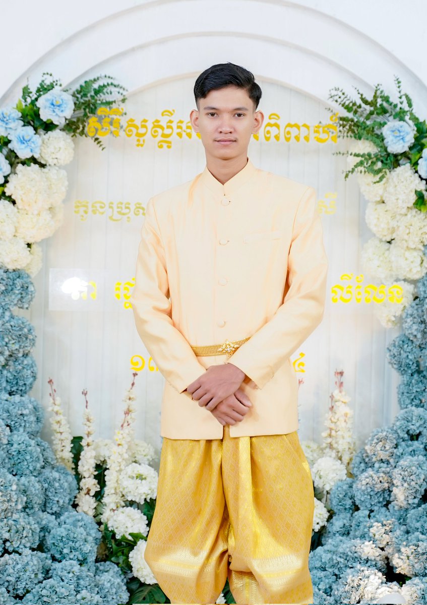 បុត្រ tweet media