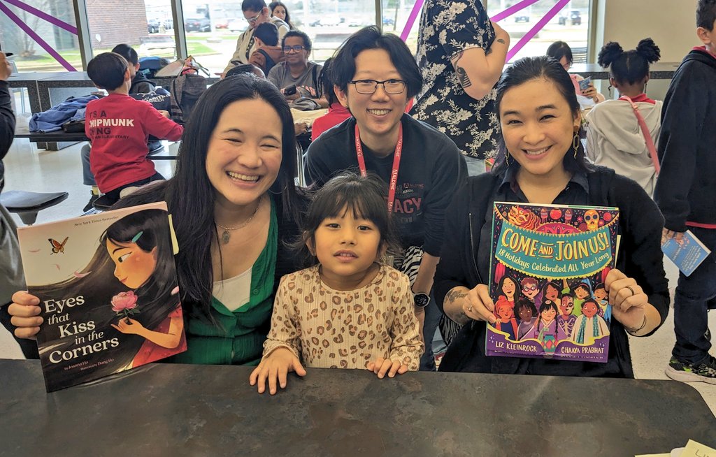 emytomita's tweet photo. Volunteering with @LitCoachLife @RrRomero15 & meeting authors @JoannaHoWrites, Young Vo, Liz Kleinrock & Rhode Montijo with my daughter! The best of both worlds in one place @BookwormHouston! Books are #MirrorsAndWindows & #slidingdoors to the world. https://t.co/gSYljQh4l0