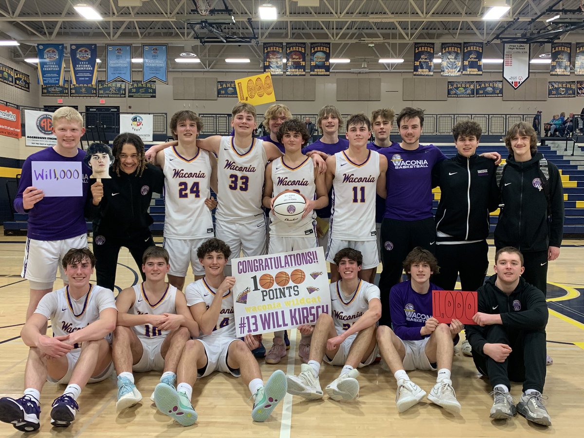 .<a href="/kirsch_will/">will.kirsch</a> celebrates 1,000 points with his Waconia teammates.   Just a sophomore.