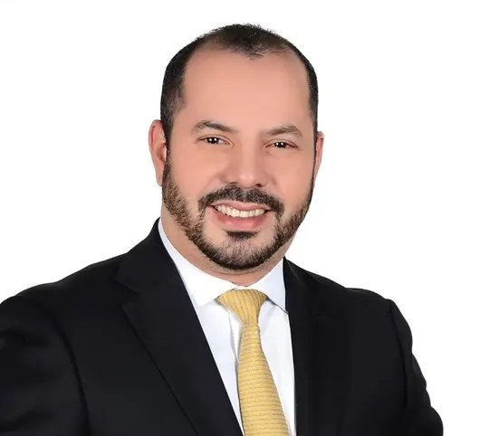 mriveramena's tweet photo. Felicitaciones amigo y buen profesional, esperamos lo mejor para el gremio de abogados Gustavo Solorzano https://t.co/OFvmLht6b5