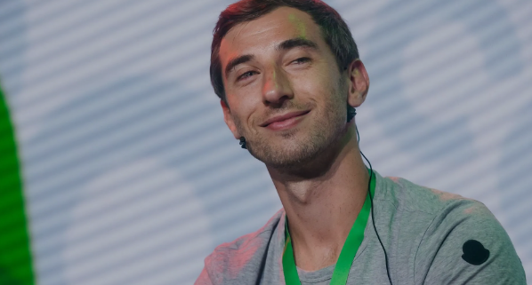 BillionBytes's tweet photo. Dmitri Bukhman
Age : 38
Net Worth : $ 6.8 Billion
Forbes Ranking : 370

He and his brother Igor own online gaming upstart Playrix. The company is best known for free mobile-app games such as Homescapes and Fishdom. https://t.co/TLf4qBOzkV