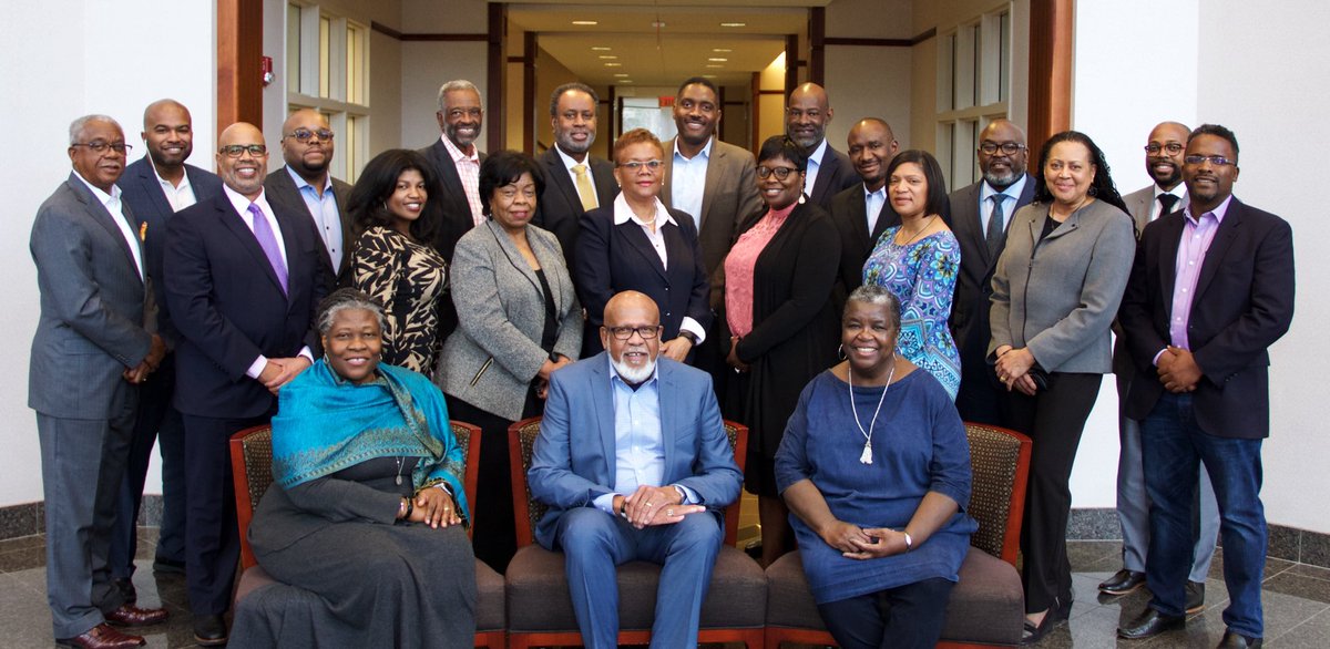 mbanner_8's tweet photo. @aaacdfi - in 2016 we gathered to set the stage and I was pleased to represent Black Los Angeles at this inaugural event. Acknowledging Black history is always important; however, we should all aspire to make Black history! #MakeADealMakeADifference https://t.co/ruq3U7721u