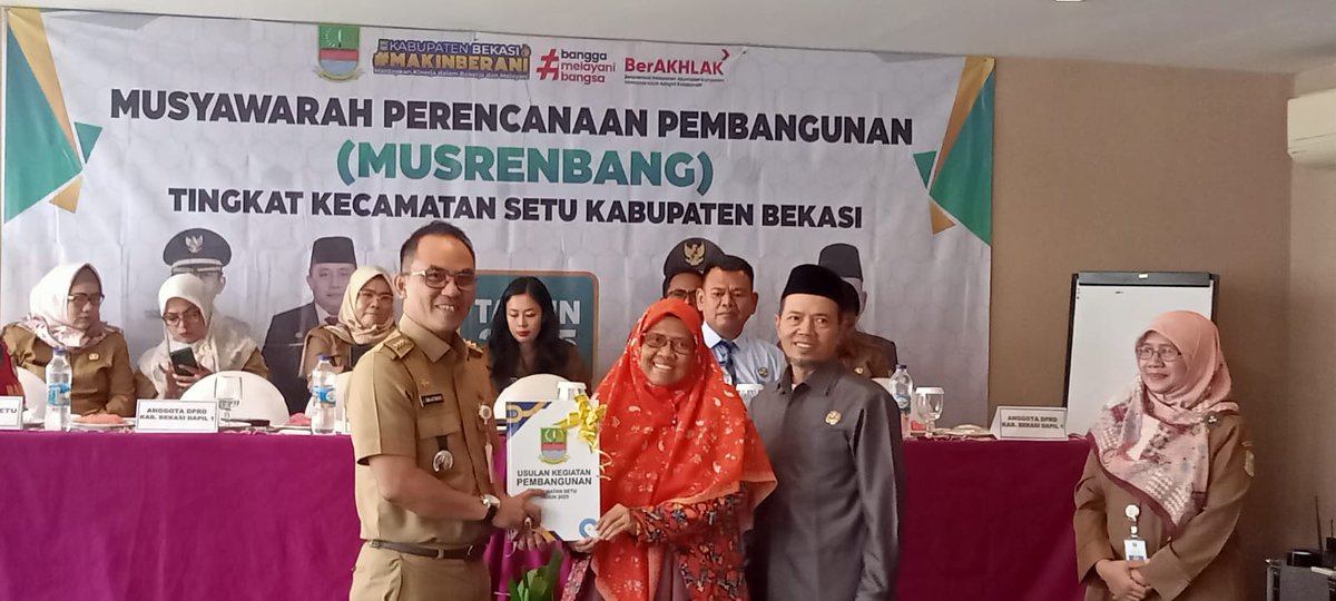 Fatmah Hanum Hadiri Musrenbang Kecamatan Setu untuk Perjuangkan Aspirasi Masyarakat dlvr.it/T2H2Ks