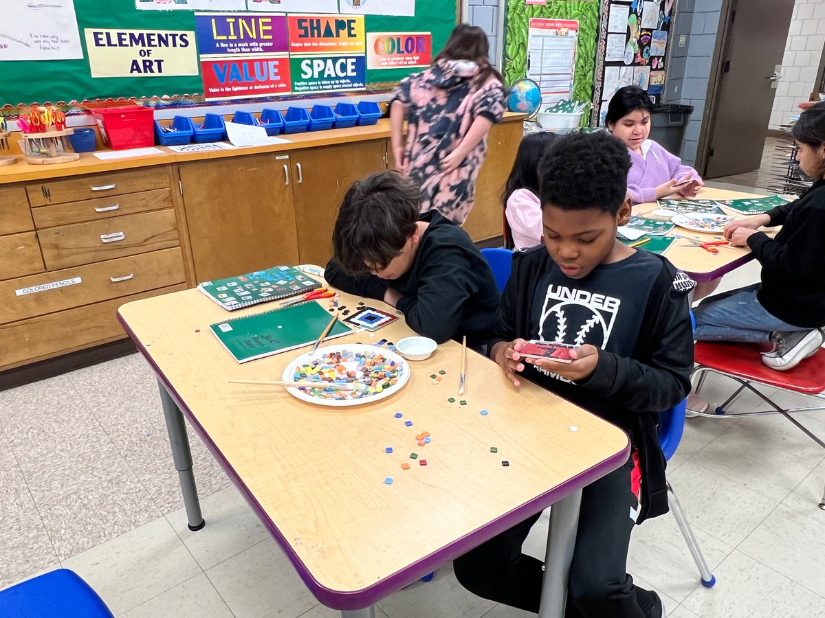 fandpdesign's tweet photo. Fourth grade learning about process art made incredible mosaic designs in art this week! It was my first time and theirs using these materials in my art class. They rocked it. https://t.co/nlGLhv9eyo