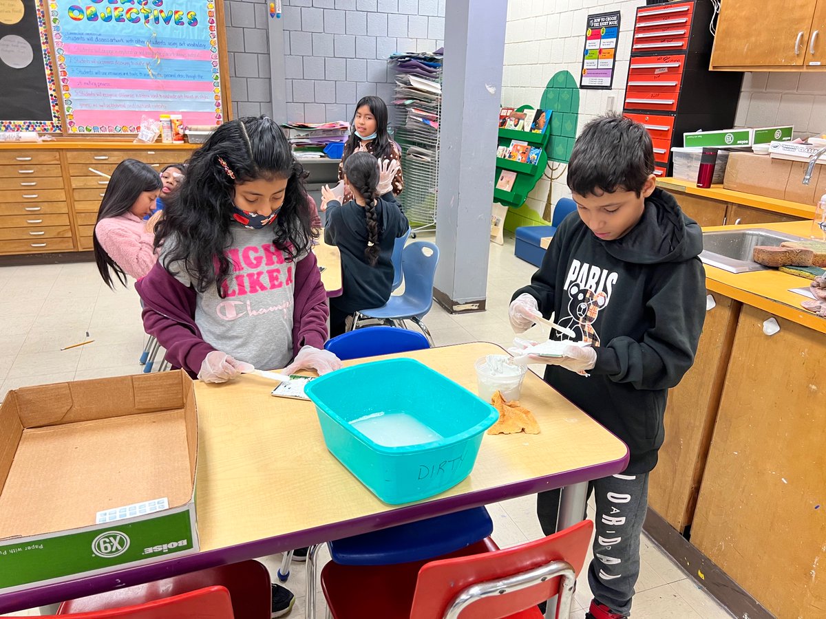 fandpdesign's tweet photo. Fourth grade learning about process art made incredible mosaic designs in art this week! It was my first time and theirs using these materials in my art class. They rocked it. https://t.co/nlGLhv9eyo