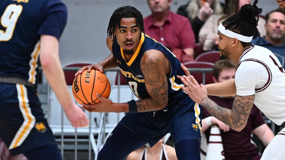 Saint Thomas today for Northern Colorado 29 points 10 boards 2 assists 1 steal 2 blocks 7/19 FG 2/8 3P 13/13 FT The 6’7 junior forward is one of my favourite sleepers in this draft and would be my favourite breakout candidate if he decides to transfer up #NBADraft2024