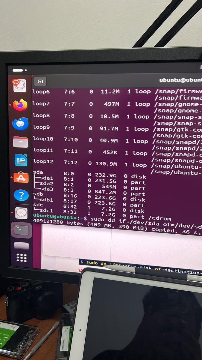 vctr_'s tweet image. #sabadodecales clonando unos ssd