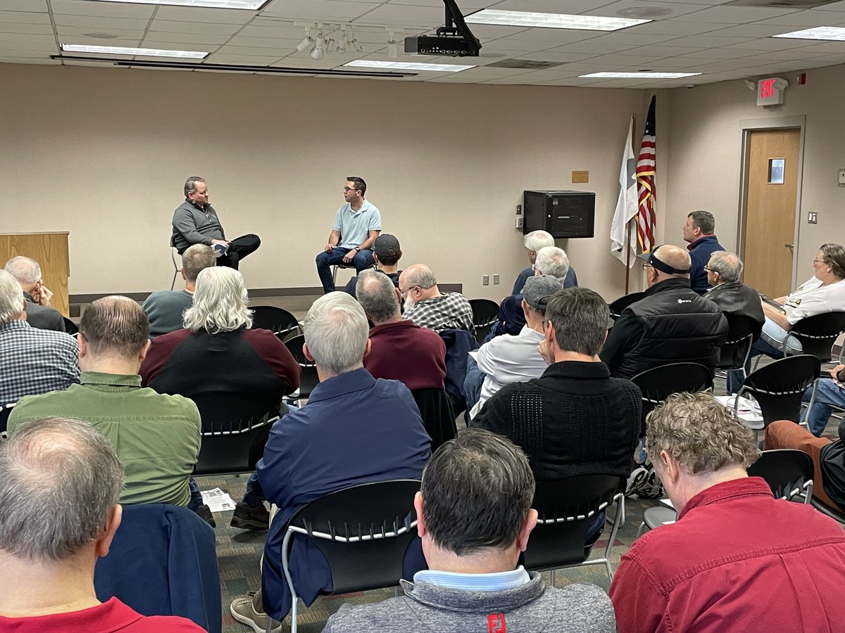 MagnoliaSabr's tweet photo. The @sabr Magnolia Atlanta chapter thanks @JustinCToscano @AJCsports @Braves beat writer for being our guest on #SABRDay. Also thanks to speakers Randy Cox, Ken Small and Jeopardy host @dwashburn23. #FortheA #bravescountry @batterypowerSBN @househankbuilt https://t.co/yTiXyMdNBf