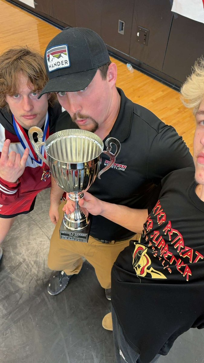 ryan_seymour4's tweet photo. Won my 4th region title today and are team took home the 6A region 5 championship!! @WrestlingSPHS @CoachAaronHuff @austinseymour41 @CoachScottByers @SeWrestle @GeorgiaGrappler https://t.co/yFrH0OjY7M