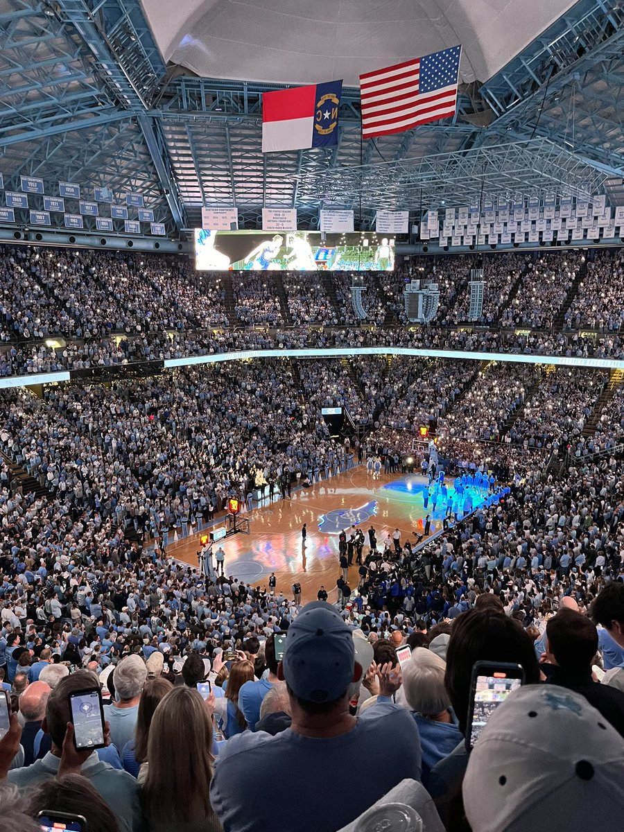 StuSZN1's tweet photo. Second greatest rivalry in sports #GoToHellDook https://t.co/rYstO2E1p3