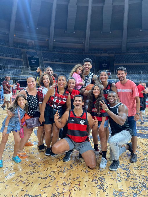 🏆🙌🏽🫶🏽 https://t.co/hNPlG7NJdL<a href="/tag/newprofilepic"class="tags"><span>#newprofilepic</span></a>