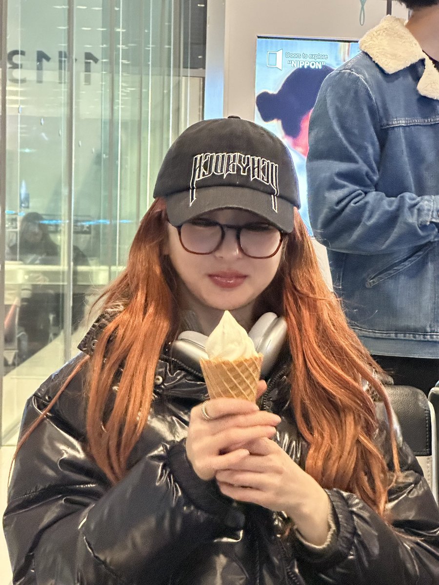 Yunjinf's tweet photo. @Sinho https://t.co/JS8K07uXsC