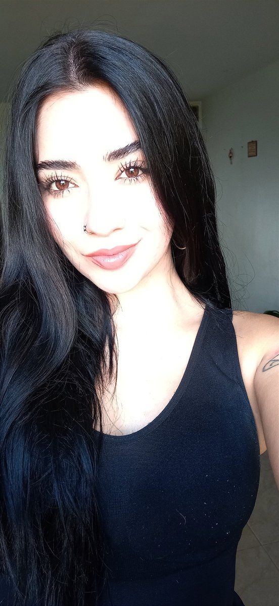 🌻𝑽𝒂𝒏𝒆𝒔𝒔𝒂🌻 tweet media