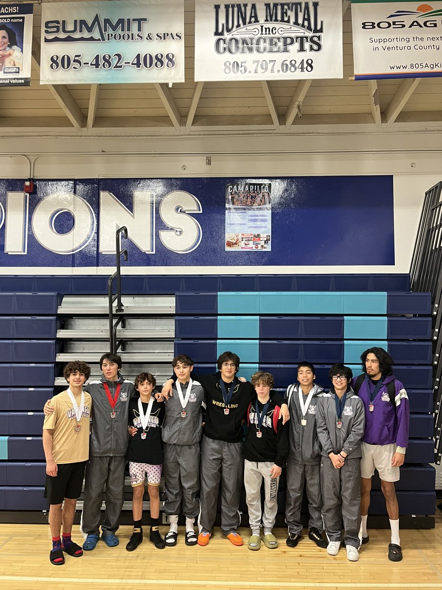Congrats to the Valencia Wrestling team and the 9 CIF qualifiers!!! 🤼‍♂️🏅
Slater Hicks selected as Lower Weight MVP 🏆