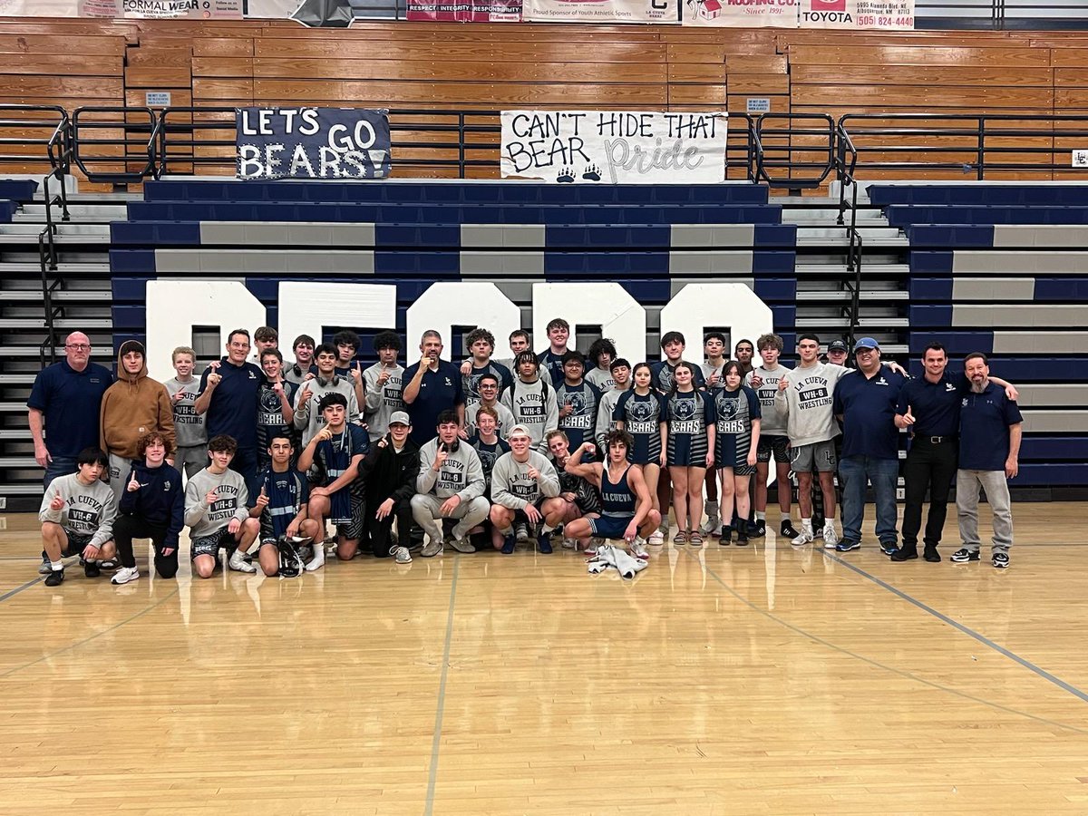 saxon_trey's tweet image. La Cueva wrestling wins the district title 💪 #WALC