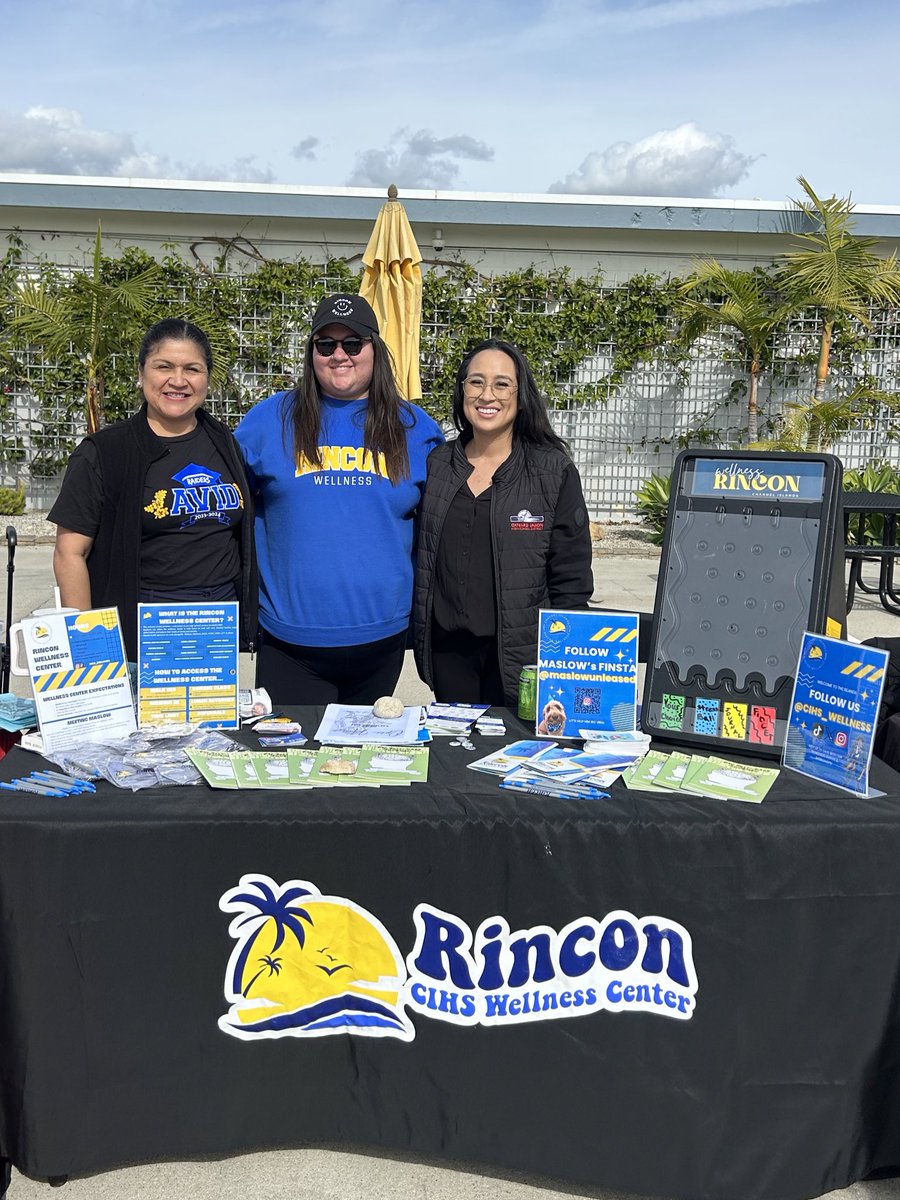 Set up a tabling for CIHS &amp; Rincon Wellness Center Resources at Blackstock Jr. High this morning. Looking forward to the incoming 9th grade class!