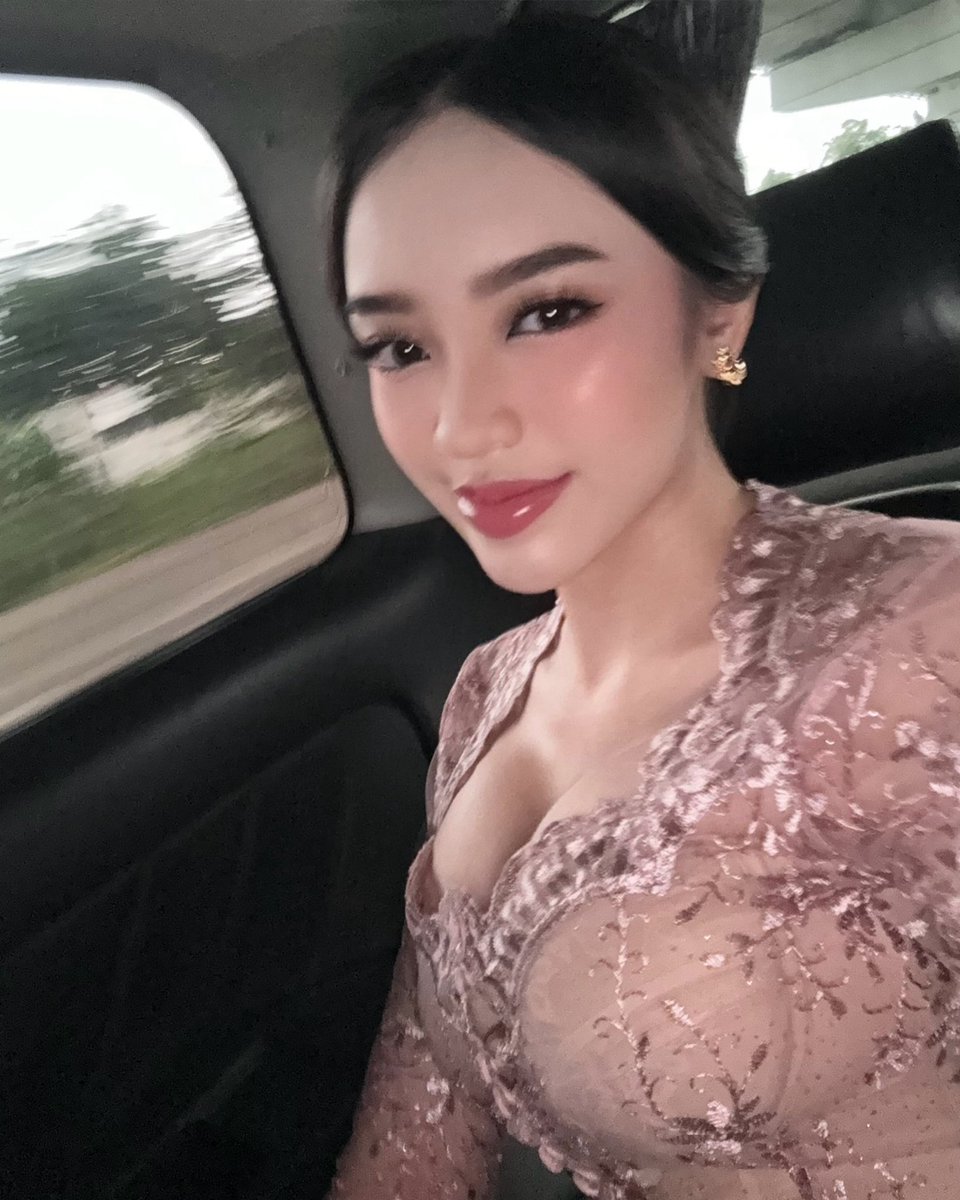 amndzahra's tweet photo. kondangannn https://t.co/O43GkDQeSL