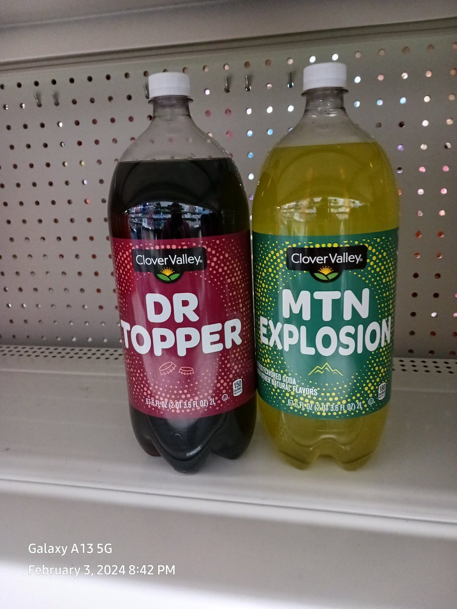 ○: When tf did Dollar General have their own sodas??? What's with these suggestive af names???