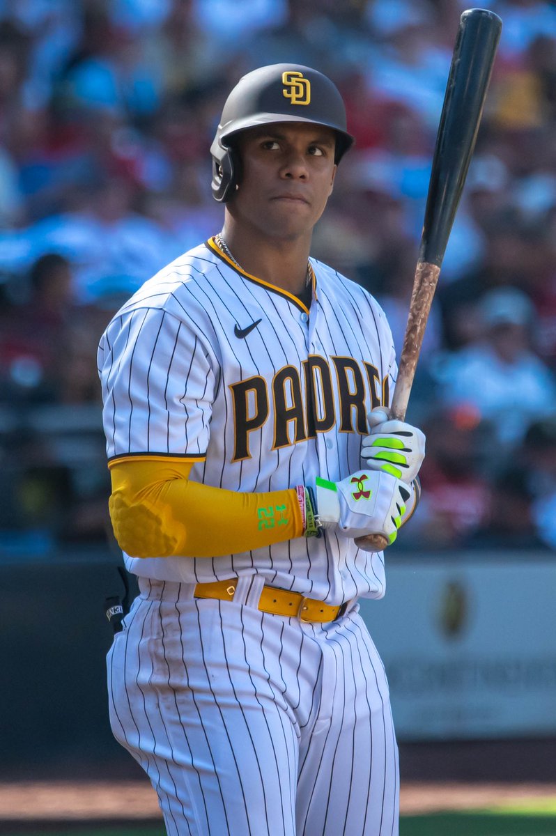 Ken_Rowsenthal's tweet photo. .@PrellerPlsCook is willing to entertain offers for Superstars, Juan Soto and Shohei Ohtani. Pitching and Outfield is what is being looked at for Soto or Ohtani. Ohtani is more likely to be moved than Soto. https://t.co/DTcZq277N9