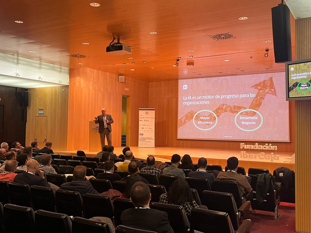 Un honor para <a href="/PredictLand/">PredictLand AI</a> cerrar la Jornada de Mantenimiento Industrial organizada por la AEM- Asociación Española de Mantenimiento. Resaltamos la doble palanca de la IA como motor de progreso para las organizaciones: para ganar una mayor eficiencia y para desarrollar negocio.