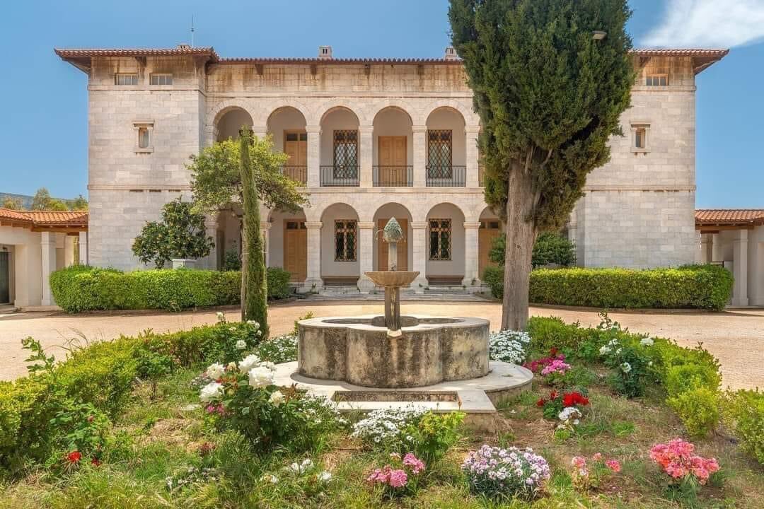 GRinStrasbourg's tweet photo. 🆓 Aujourd'hui, 04/02/2024, les extraordinaires trésors culturels du #Musée Byzantin &amp; de la collection #Loverdos peuvent être visités gratuitement. Si vous êtes à #Athènes 🇬🇷, ne manquez pas l'occasion de visiter l'un des plus beaux lieux de la capitale grecque. @byzantinemuseum https://t.co/KzDiHK7g4V