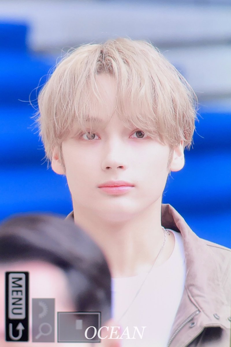 OCEANING_'s tweet photo. 240204 서울패션위크
#휴닝카이 #HUENINGKAI 
#TXT #TOMORROW_X_TOGETHER https://t.co/CcObNf8Lq1