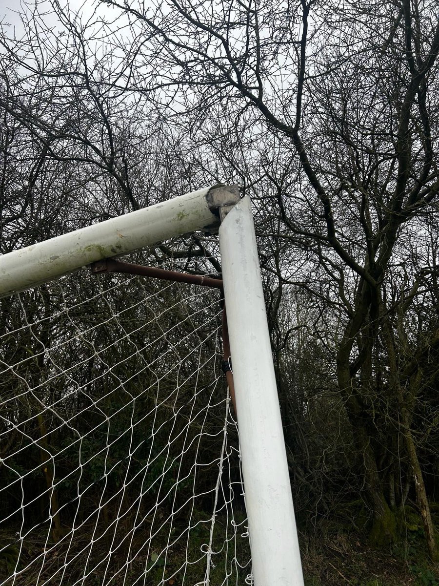 DOSDAOS's tweet image. There are still idiots who take warped delight in spoiling grassroots football.